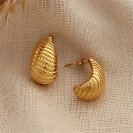 Muse Croissant Studs