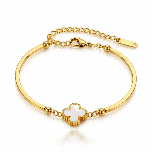 Dakota White Pearl Four-Leaf Clover Bracelet | Waterproof 18k Gold