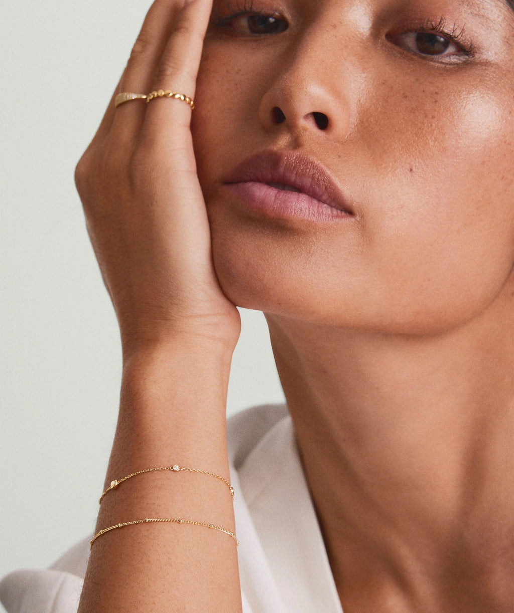 Sandy Spheres Chain Gold Bracelet