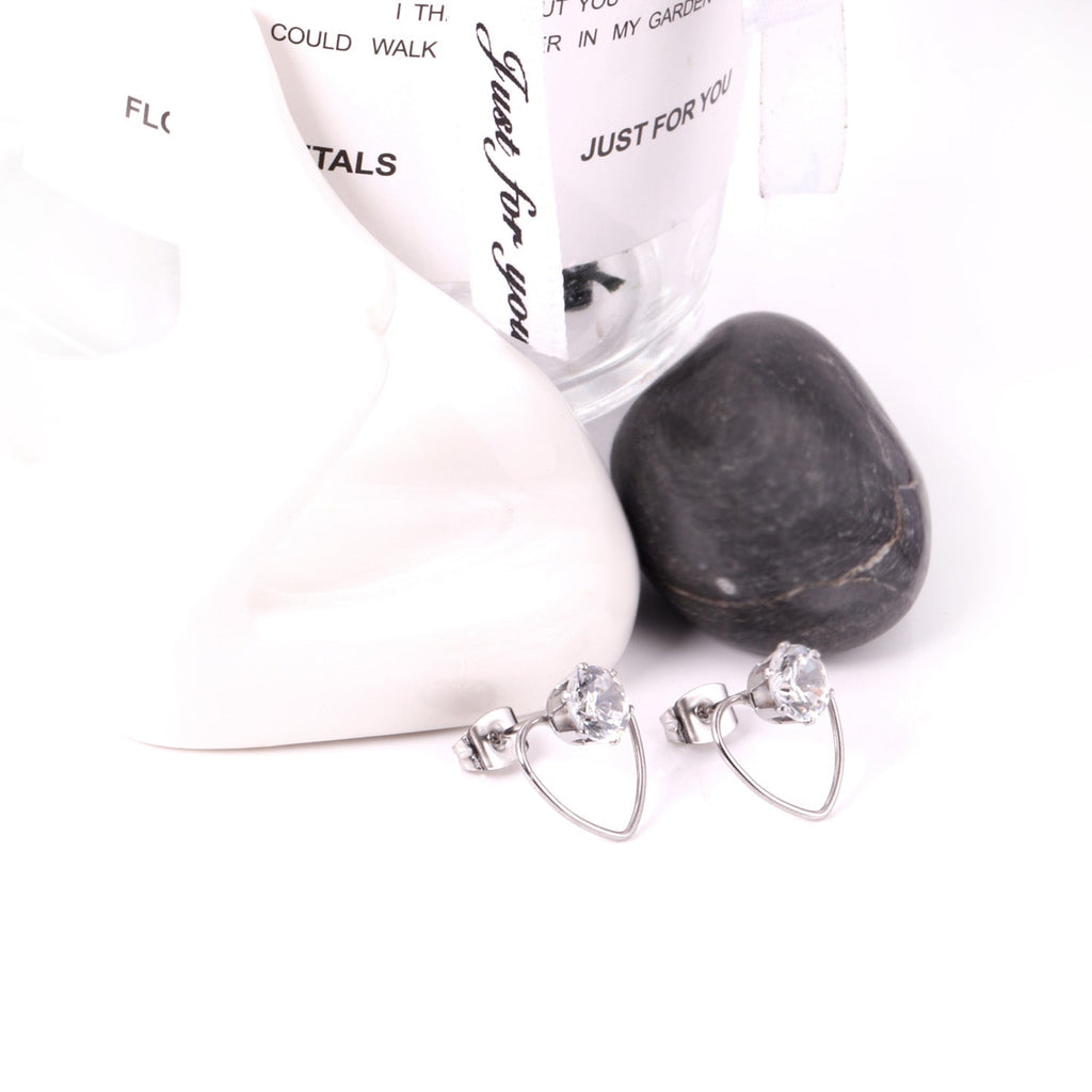 Isabel Stone in Heart Studs