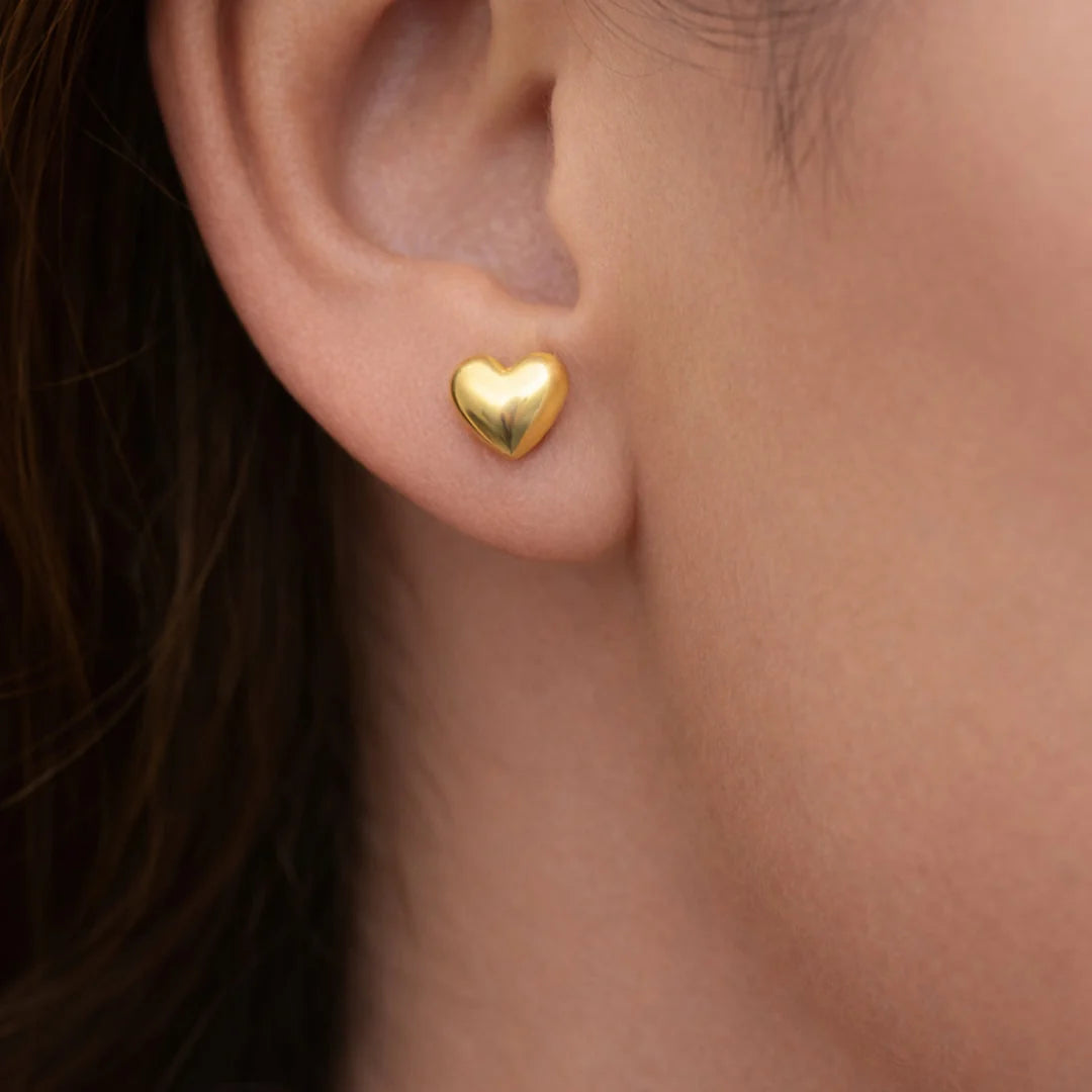Brea Heart Stud Earrings | Waterproof 18k Gold