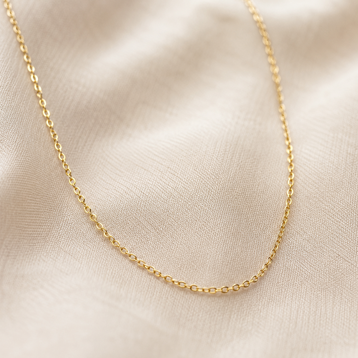 Aera	 Plain Chain Necklace with Adjustable Slider- Gold