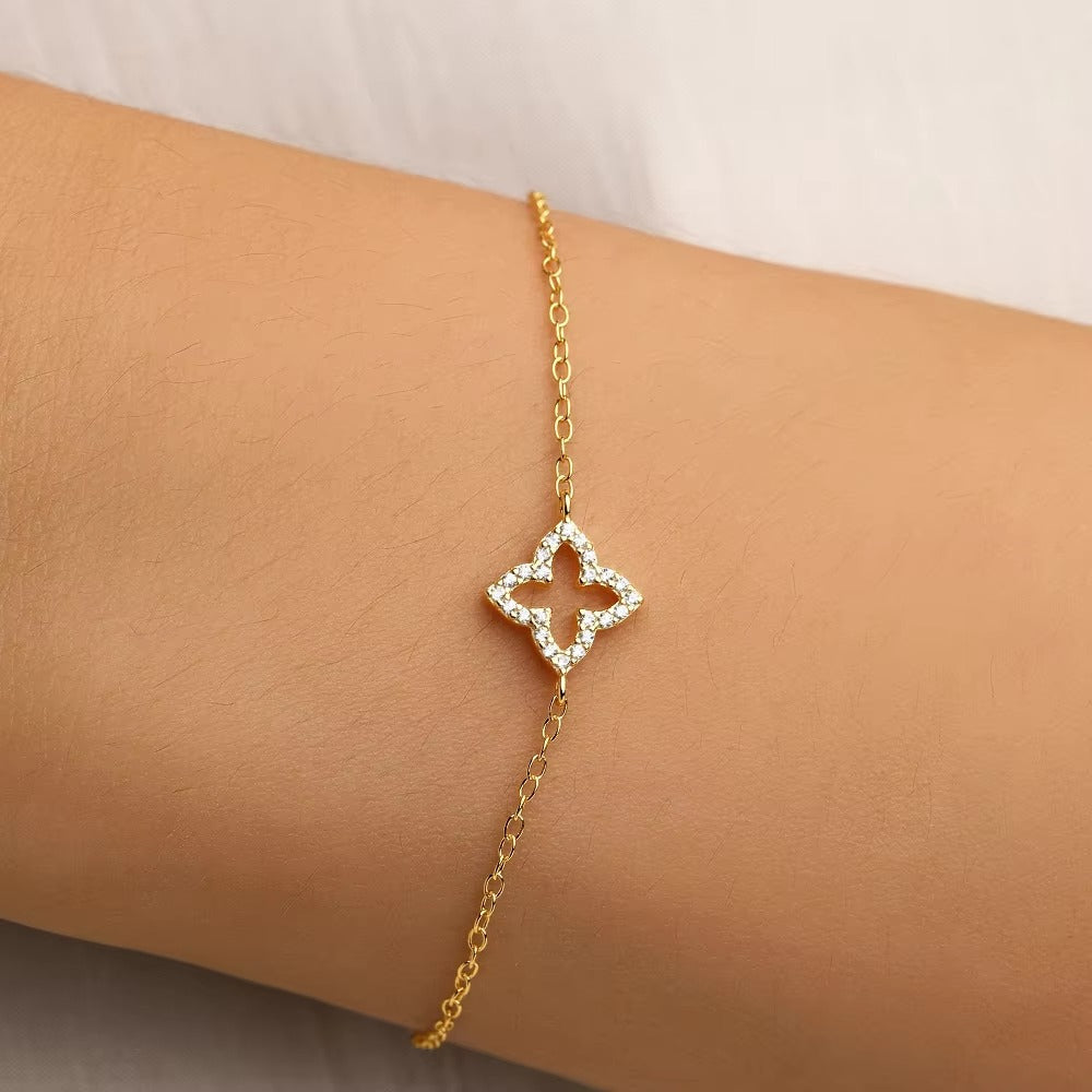 Pauly Crystal Clover  Bracelet