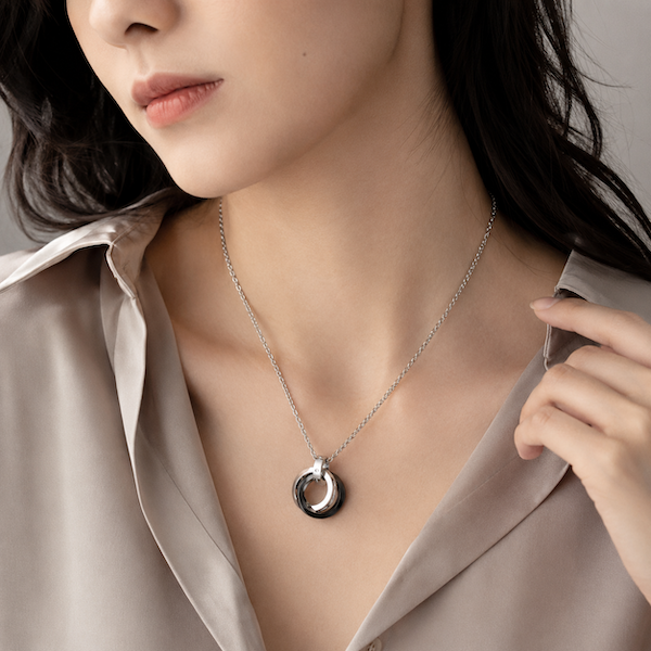Amara Three Rings Necklace | Waterproof Silver