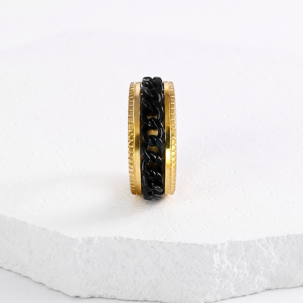 Beega Black Spinning Chain Fidget Ring | Waterproof 18K Gold