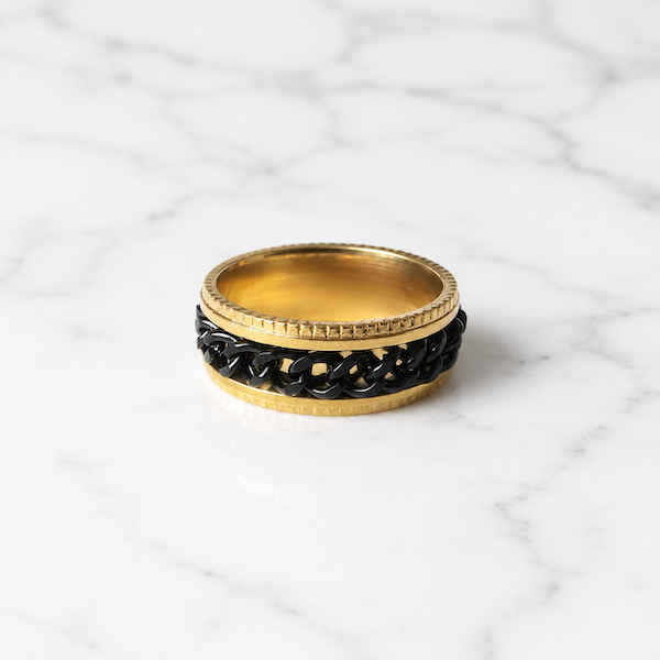 Beega Black Spinning Chain Fidget Ring | Waterproof 18K Gold
