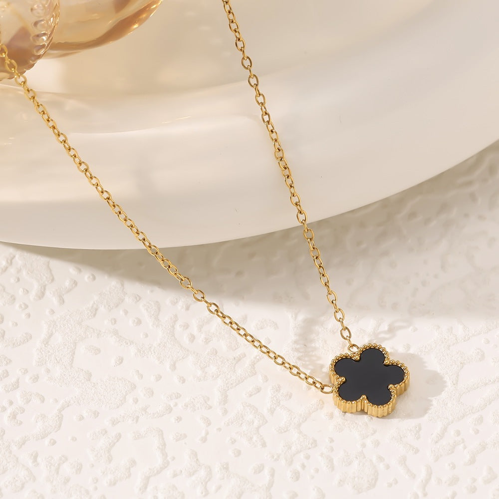 Bronte Five-Leaf Black Clover Necklace | Waterproof 18k Gold