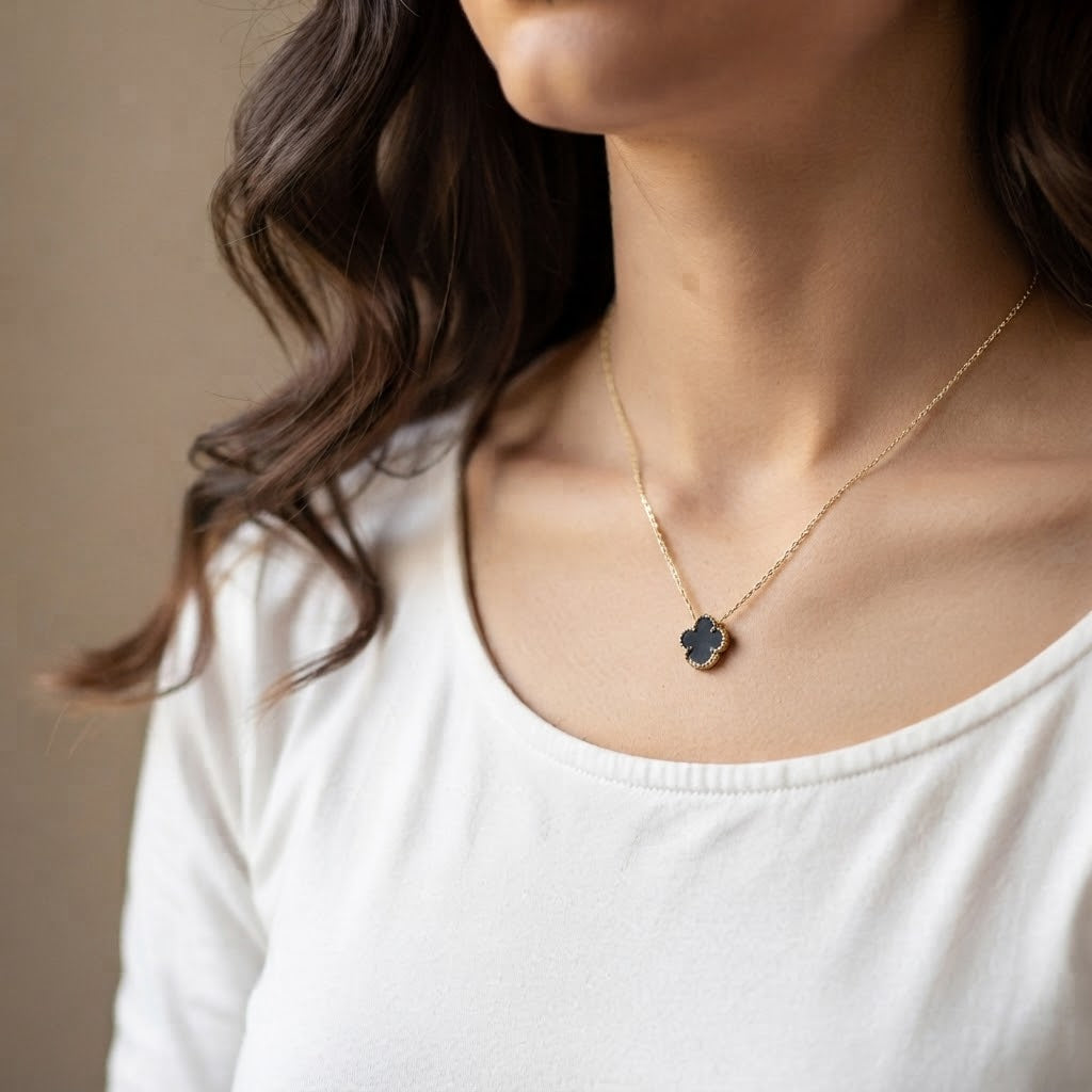 Bronte Five-Leaf Black Clover Necklace | Waterproof 18k Gold