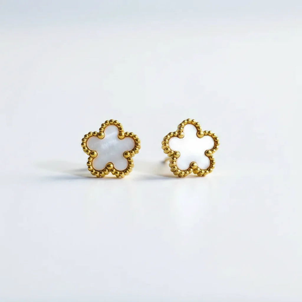 Bronte Five-Leaf White Clover Stud Earrings | Waterproof 18k Gold