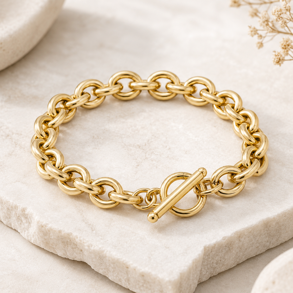 Caroline Toggle Bar Bracelet 8MM | Waterproof 18k Gold
