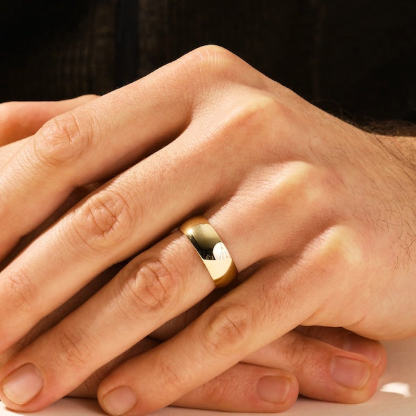 Clara Wide Plain Band Ring 8MM | Waterproof 18K Gold