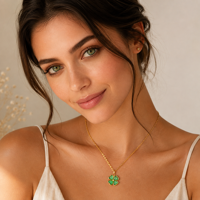 Delilah Green Clover Necklace | Waterproof 18k Gold
