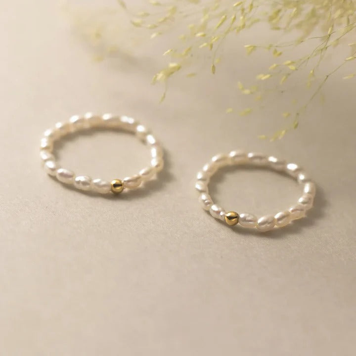 Odessa Rice Pearls Stretch Ring