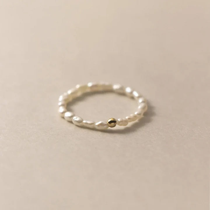 Odessa Rice Pearls Stretch Ring