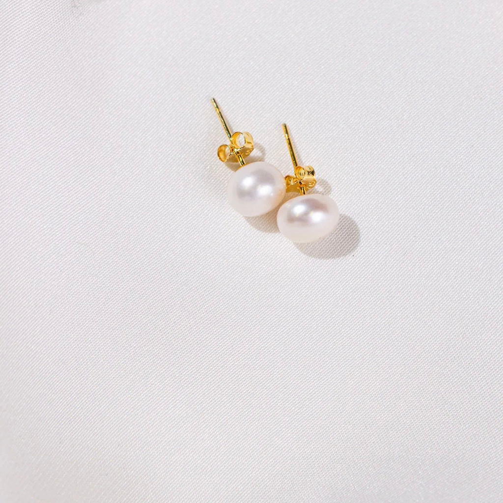 Haveni Sterling Silver AAA Freshwater Pearl Studs- 7MM Gold