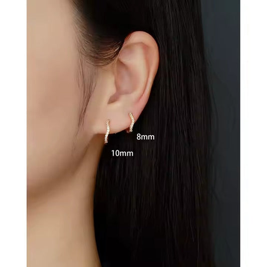 Despa 10mm Gold	Hoops