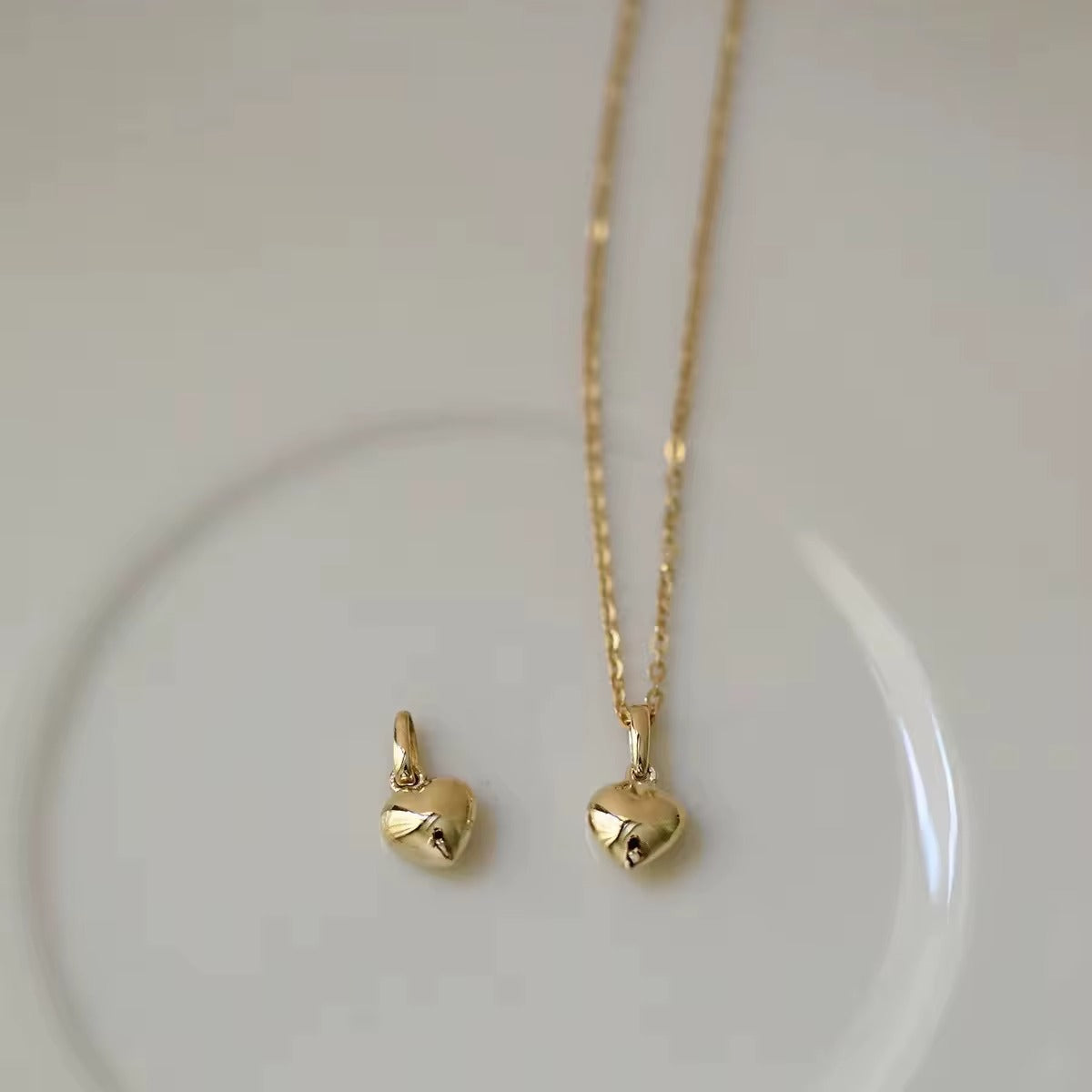 Geneva	Puffed Heart Pendant Necklace