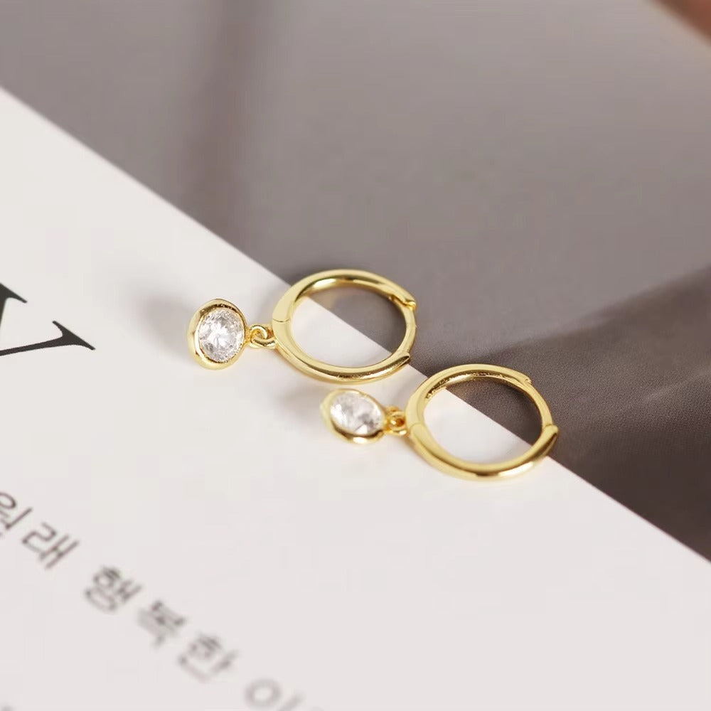 Orlando	Round Crystal Drop Gold Hoops