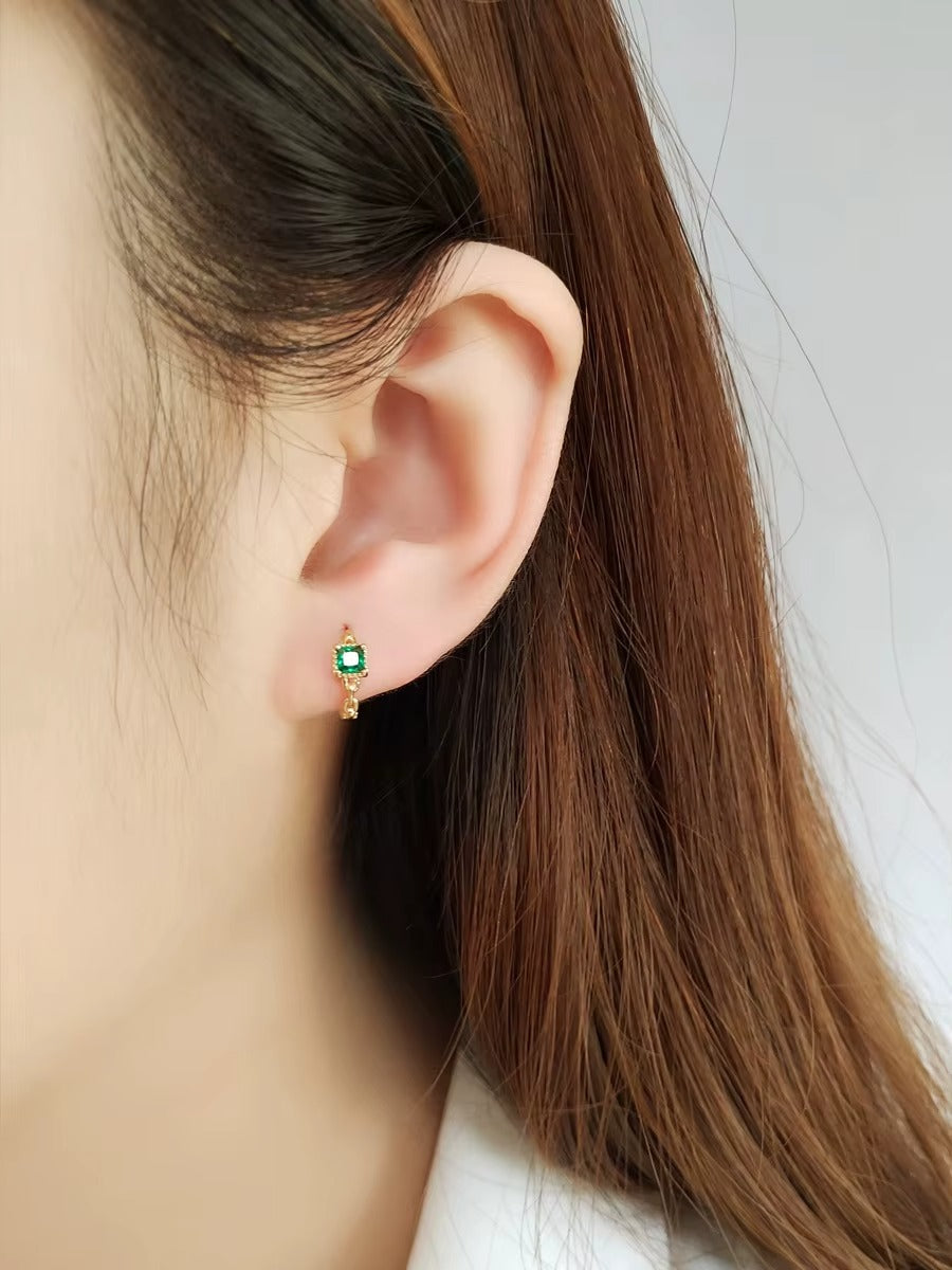 Barram Emerald Green	Hoops