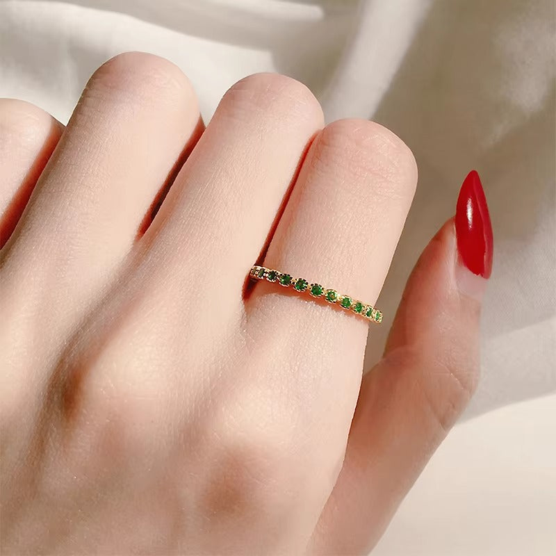 Holly Emerald Green Resizable Ring