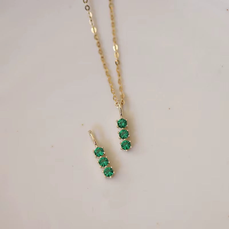 Burleson	Emerald Green Pendant Necklace