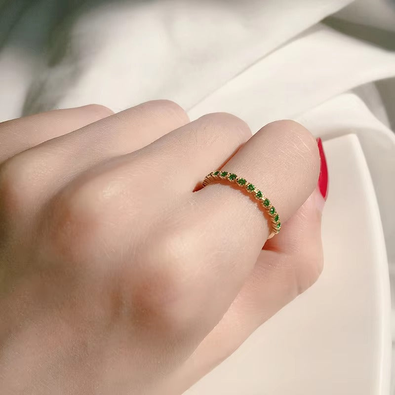 Holly Emerald Green Resizable Ring