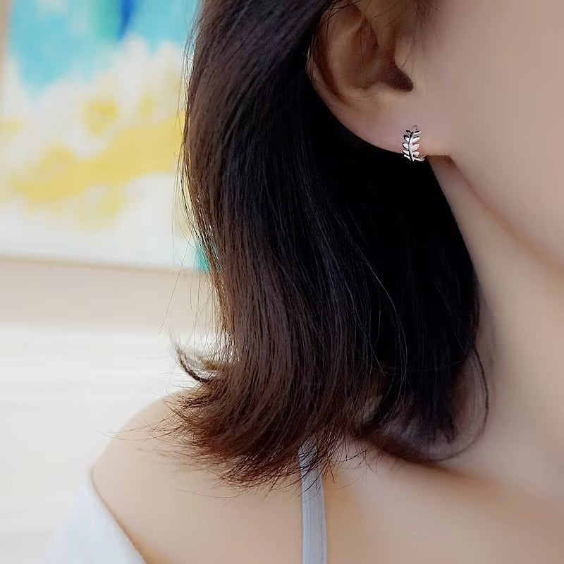 Mesa Leaf Design Silver Hoops