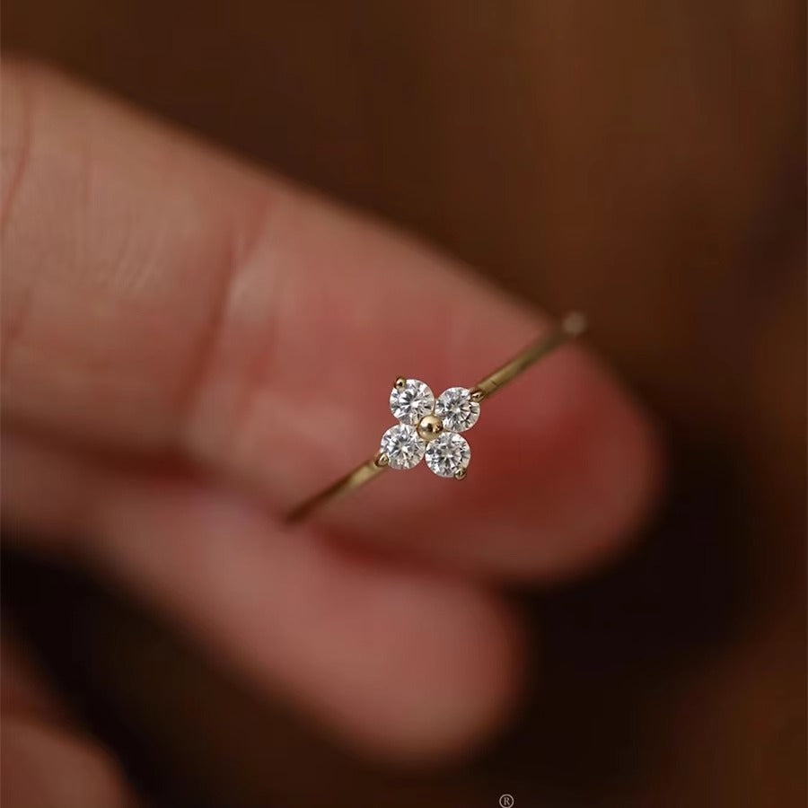 Divine Clover  Ring