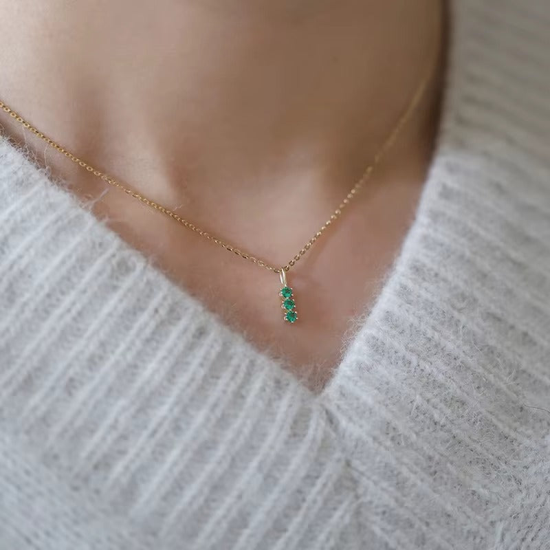 Burleson	Emerald Green Pendant Necklace