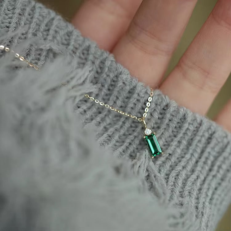 Fortic Emerald Green Pendant Necklace