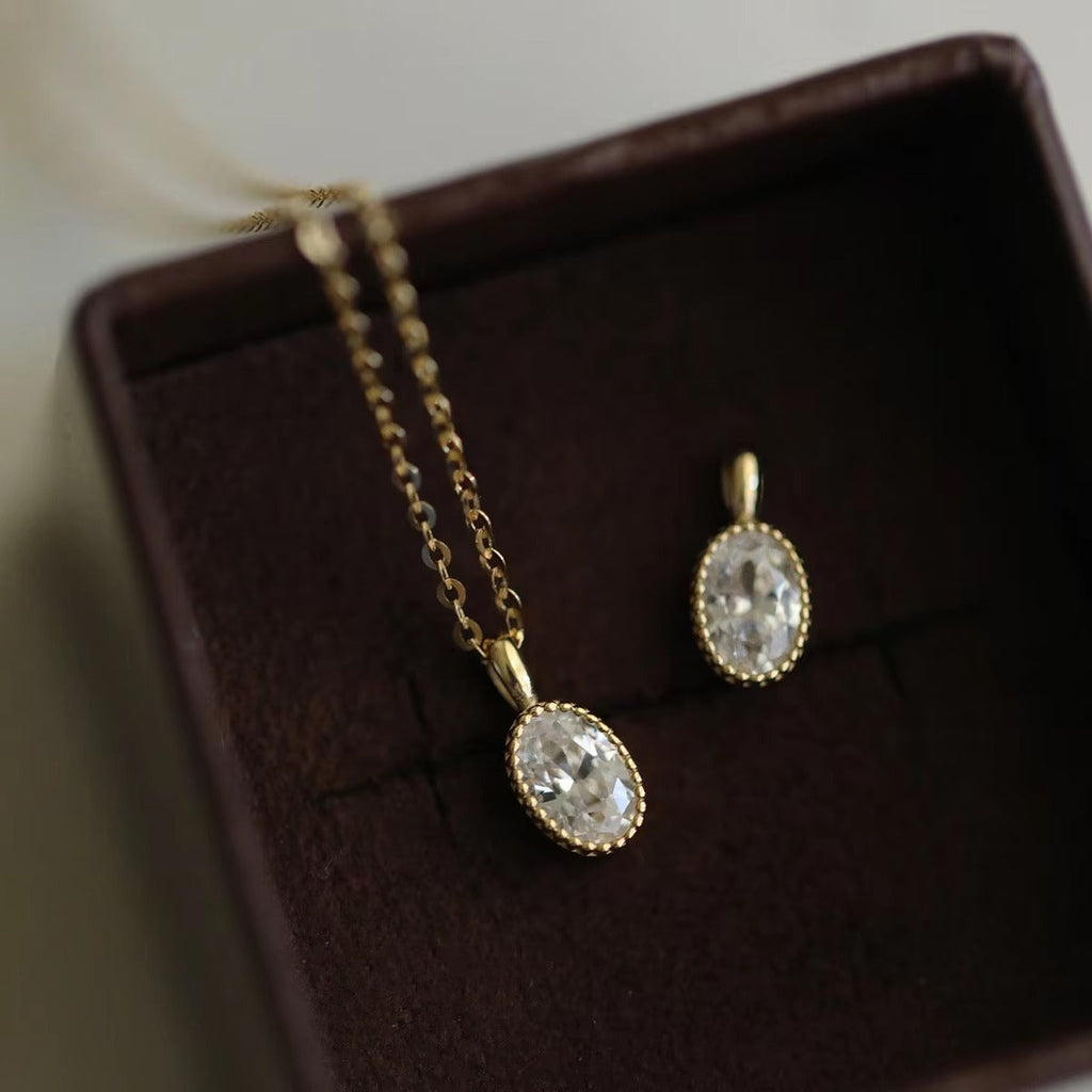 Killeen Oval Crystal Necklace