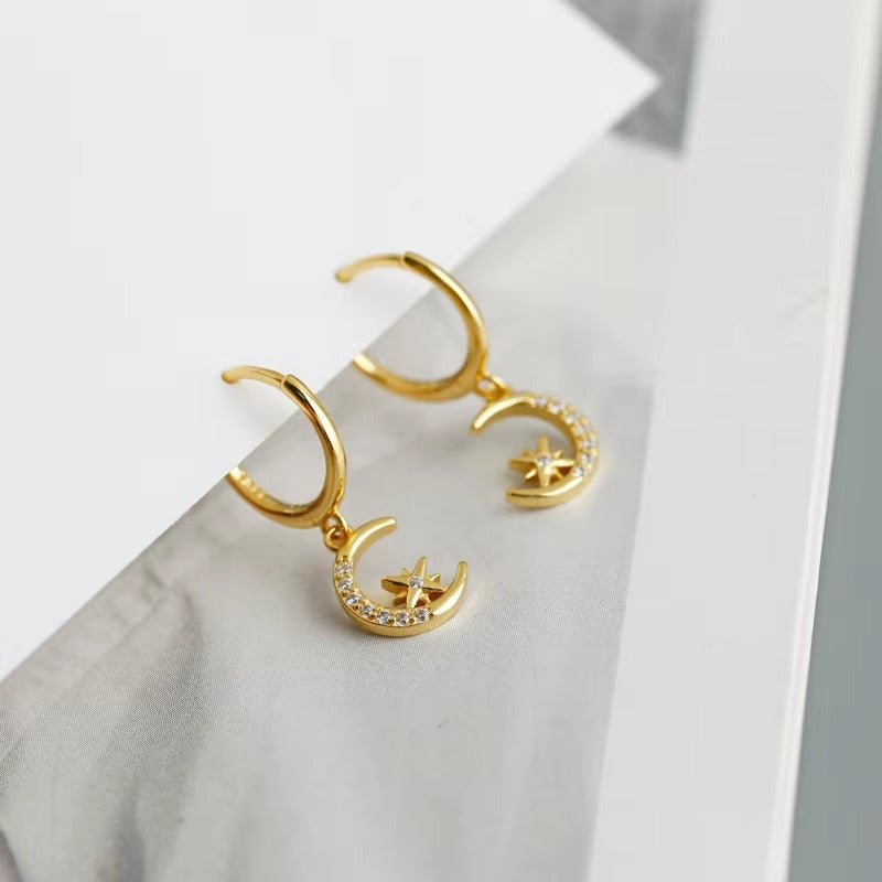 Dover Star & Moon Hoops