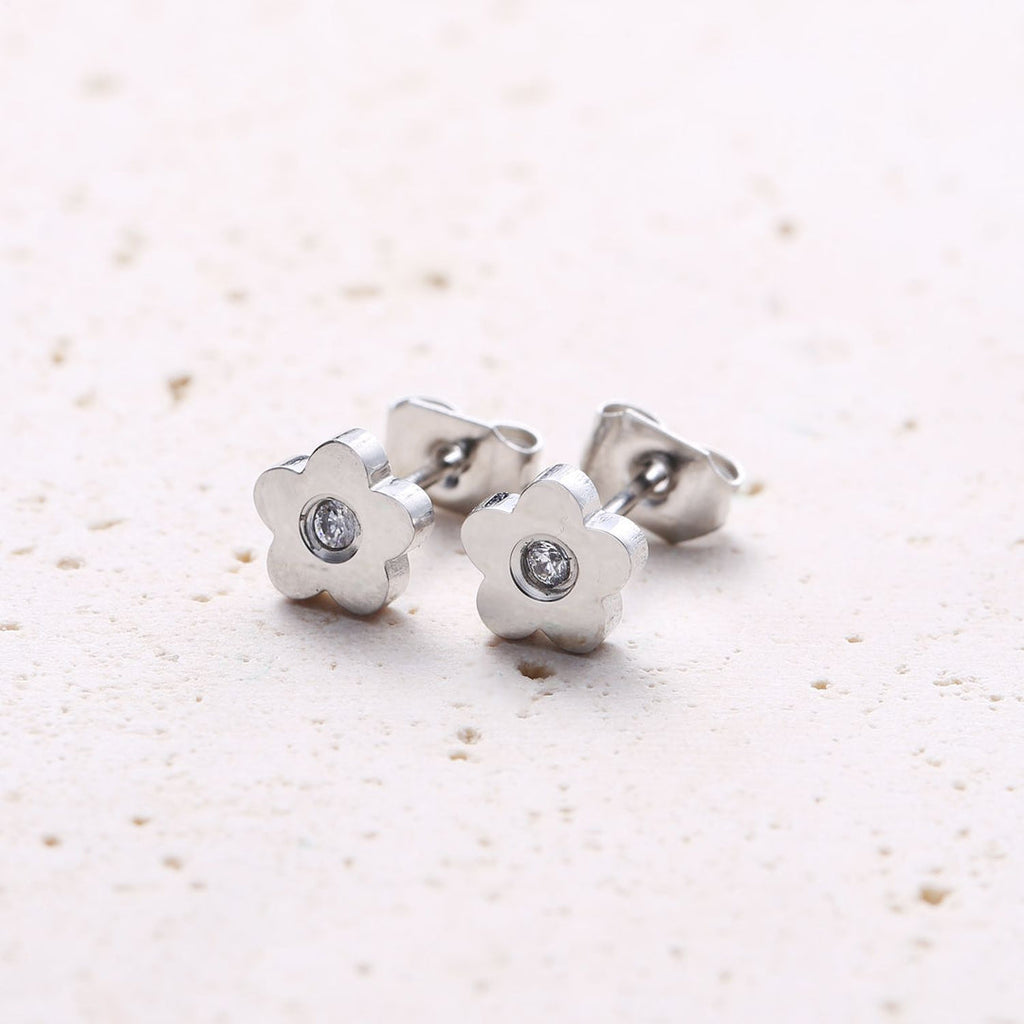 Aria Daisy Studs | Waterproof 18k Gold & Silver