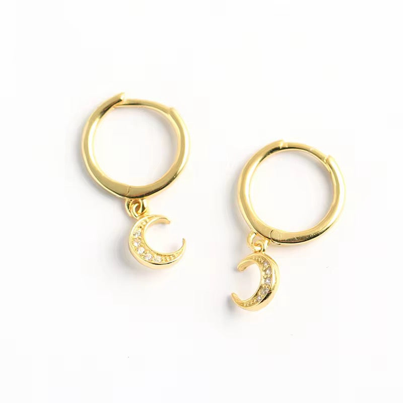 Dover Moon Hoops