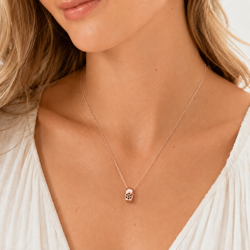 Claro Ring Pendant Necklace- Rose gold