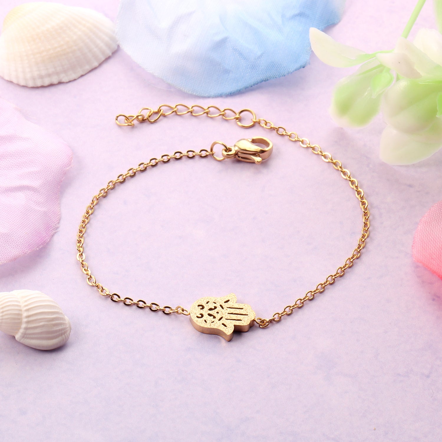 Kyras Hamsa Hand Gold Bracelet