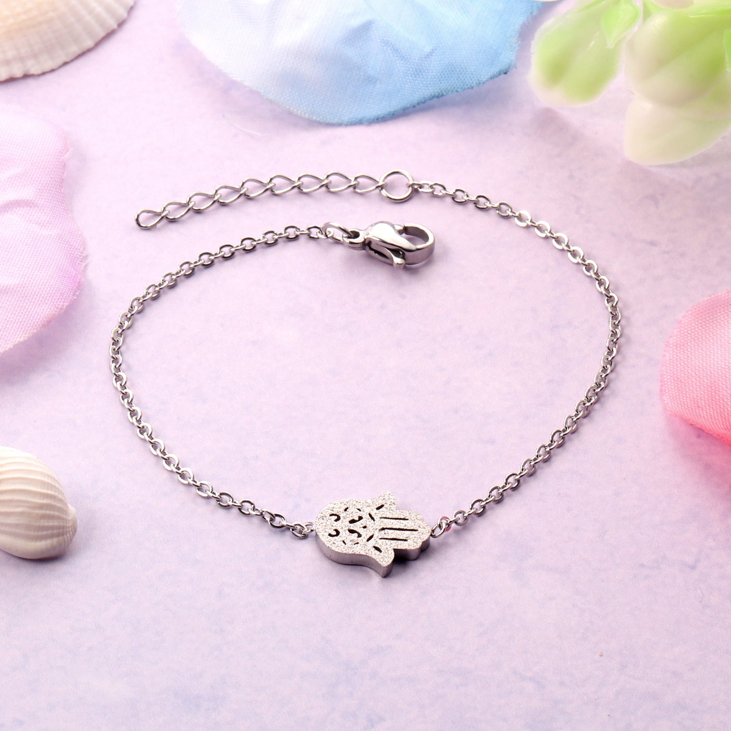 Kyras Hamsa Hand Gold Bracelet