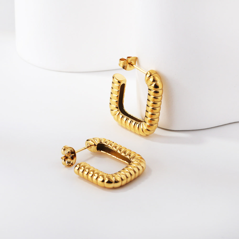 Kiara U Shape Hoops -Gold