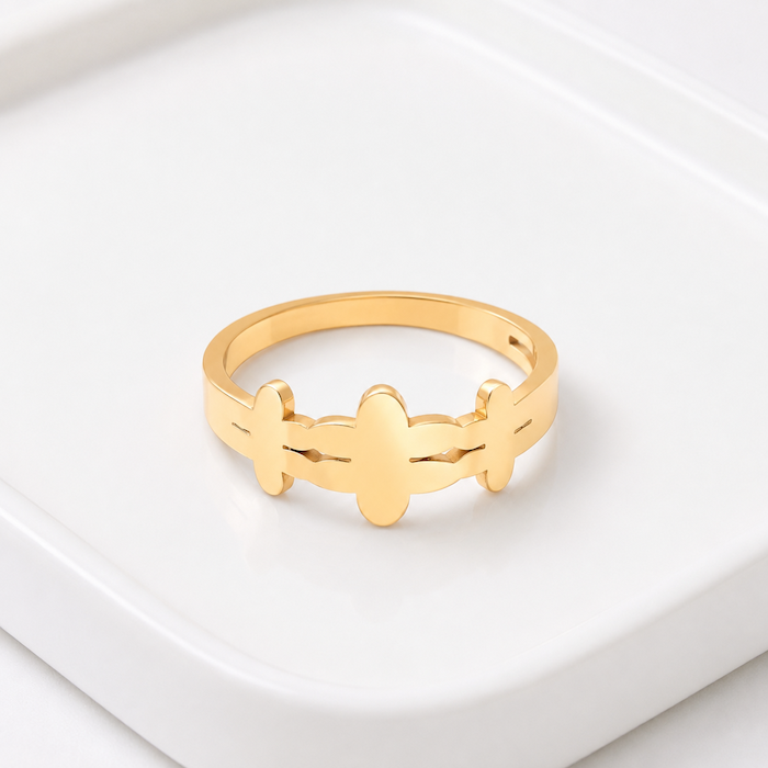 Lottie Three Clover Ring | Waterproof 18K Gold