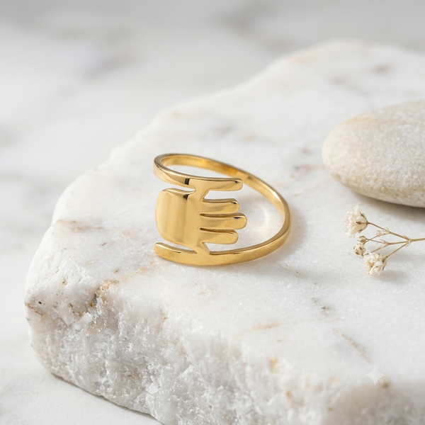 Lucia Hamsa Hand Ring | Waterproof 18K Gold