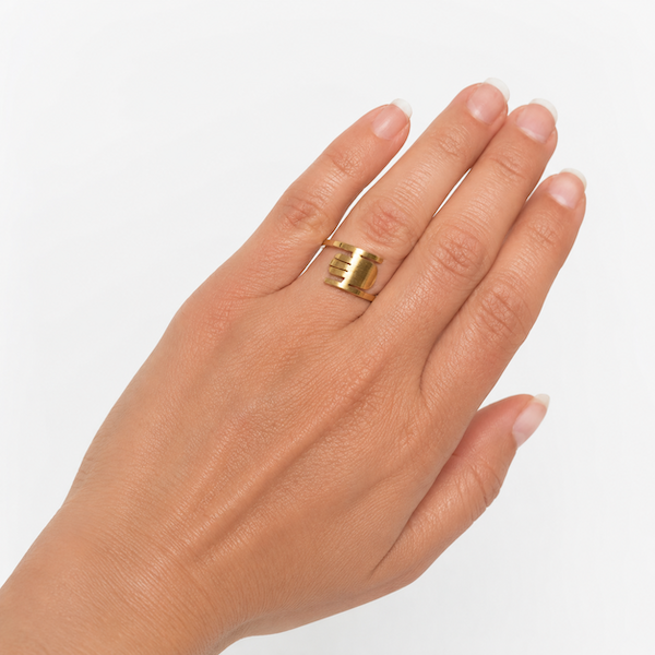 Lucia Hamsa Hand Ring | Waterproof 18K Gold