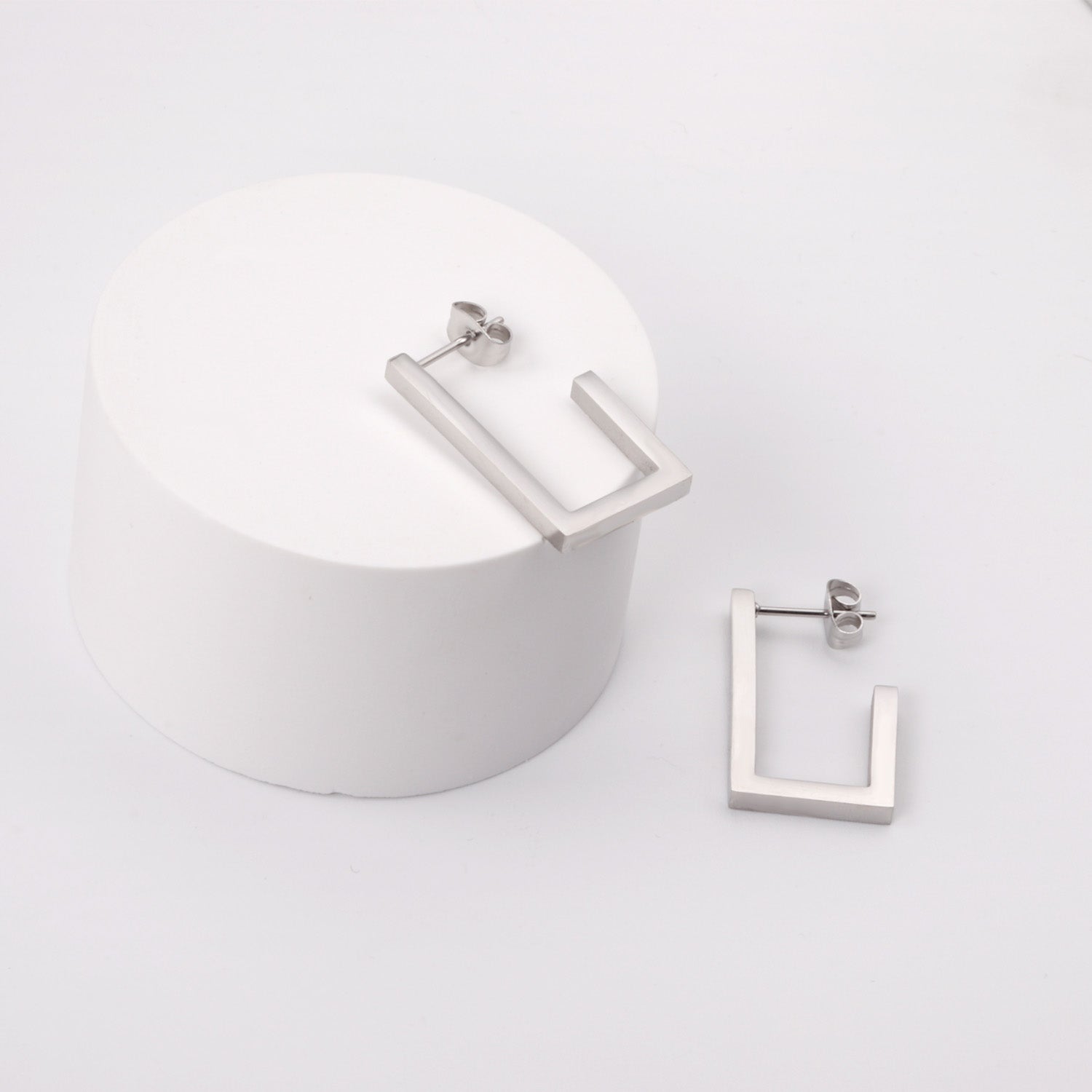 Júlia Plain U-Shape Hoops