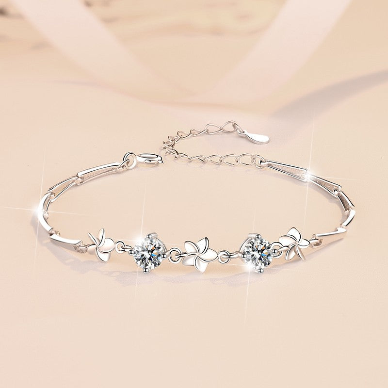 1 Carat Moissanite Floral Moissanite Bracelet in Platinum Overlay Silver