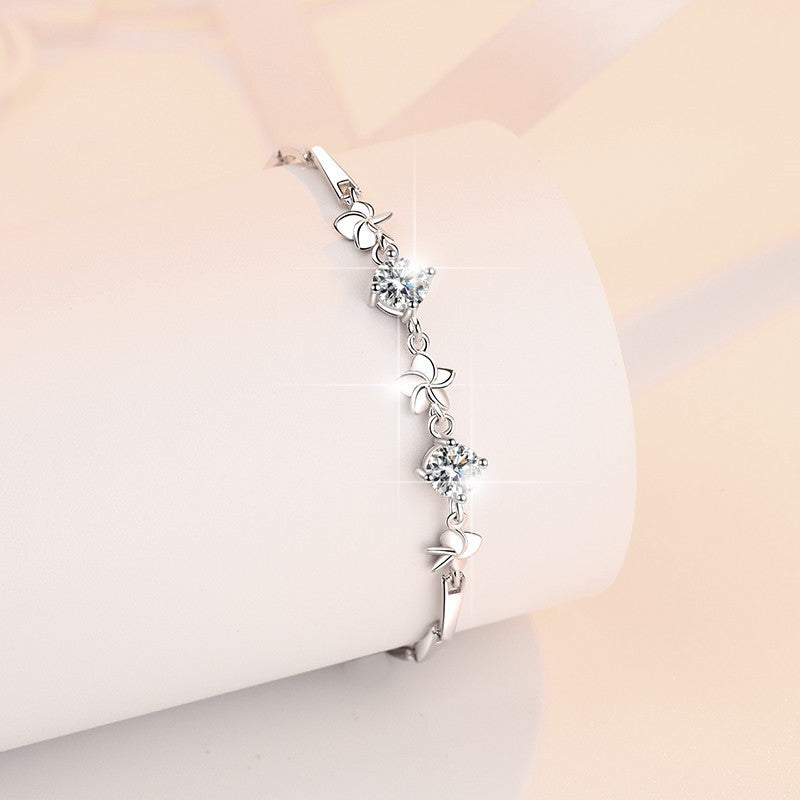 1 Carat Moissanite Floral Moissanite Bracelet in Platinum Overlay Silver