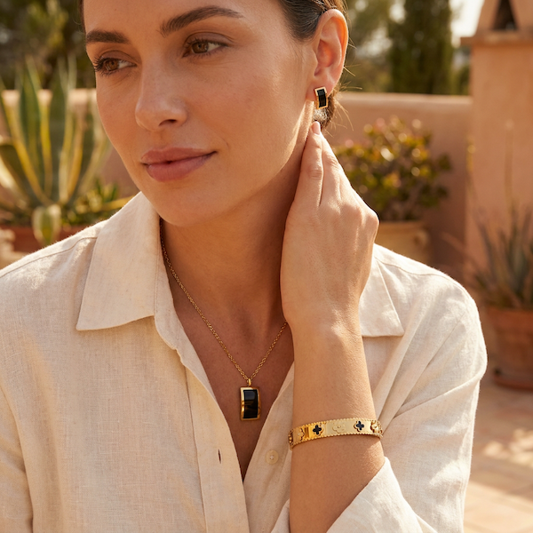 Nellie Contoured Noir Enamel Set | Buy Set or Individual