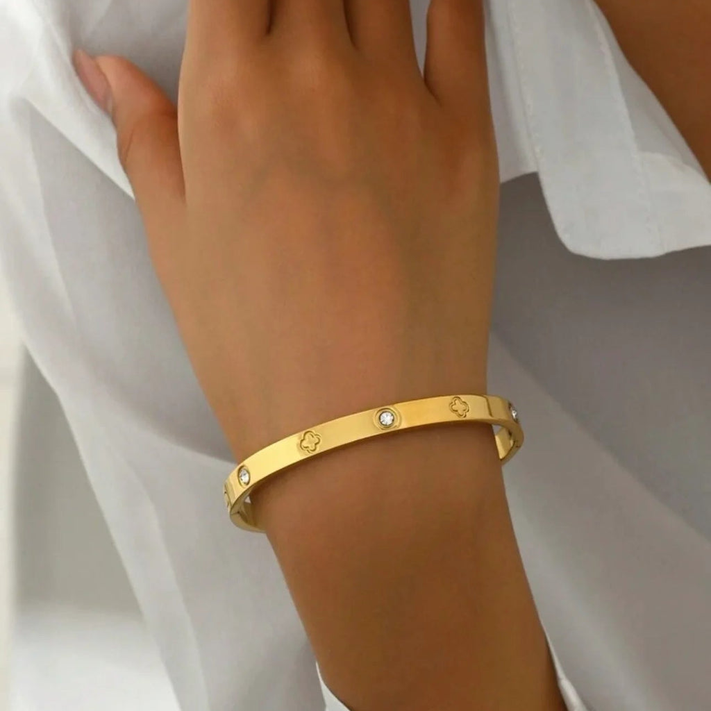 Roisin Clover & Stone Hinged Bangle Bracelet | Waterproof 18k Gold & Silver