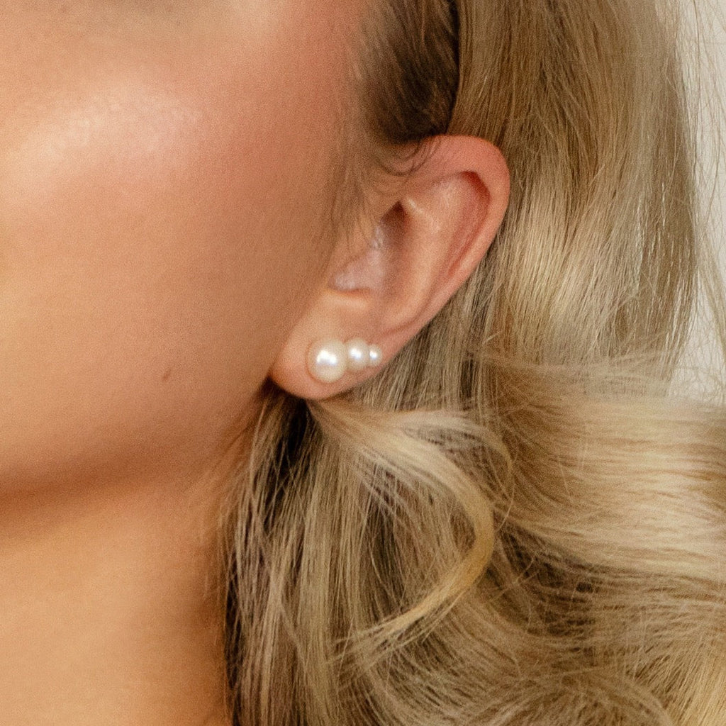 Haveni 925 Sterling Silver AAA Freshwater 7.5mm Pearl Studs