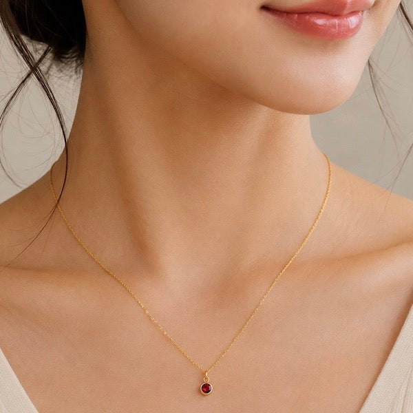 Aleyah Bezel-Set Gemstone Necklace | Waterproof 18k Gold