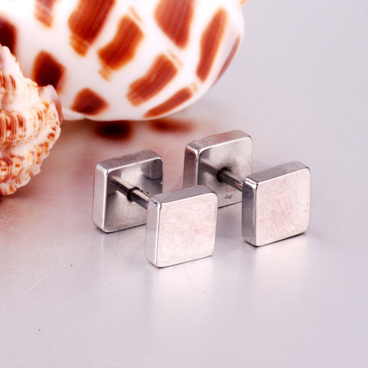 Beatriz Square  Flat Back Studs