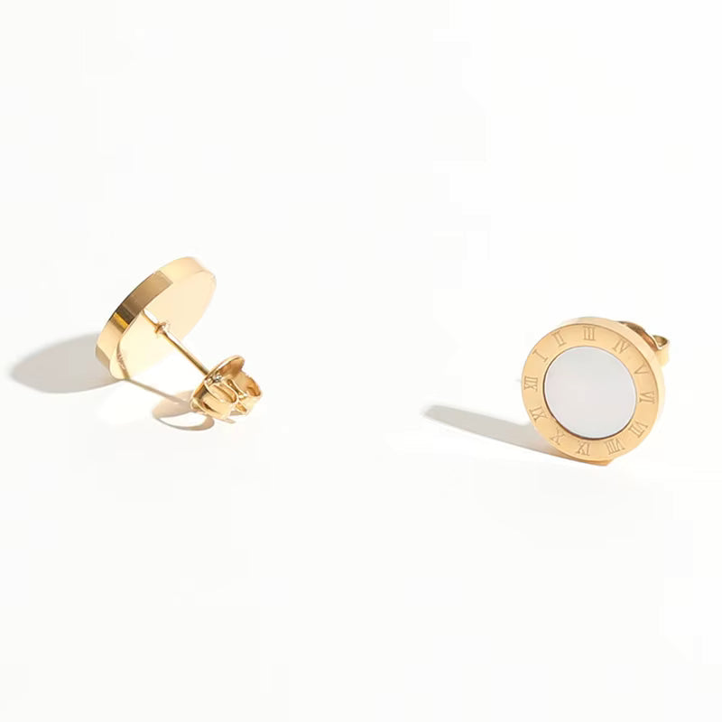 Eloá	Roman Numeral Round Studs -Gold